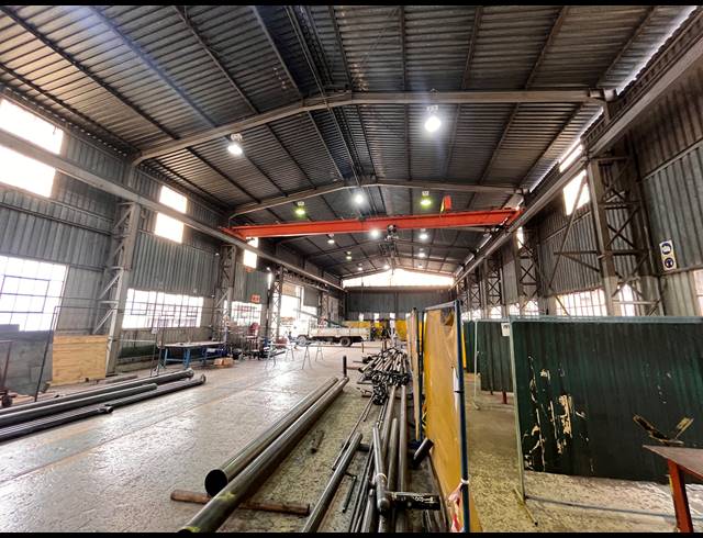 1,100M² WAREHOUSE TO LET IN SEBENZA
